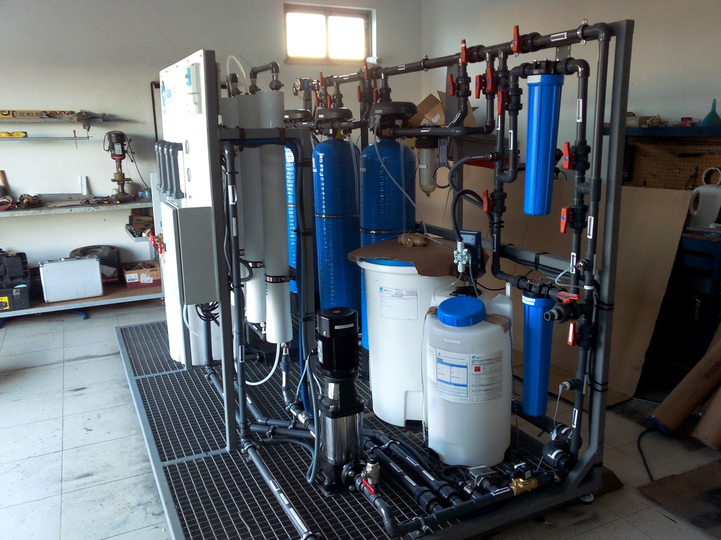 Construção de Equipamentos à Medida.